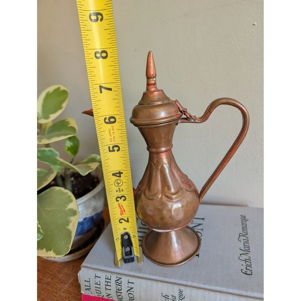 Vintage Copper Dallah Coffee Pot Middle Eastern Hand Hammered Decorative Pitcher
